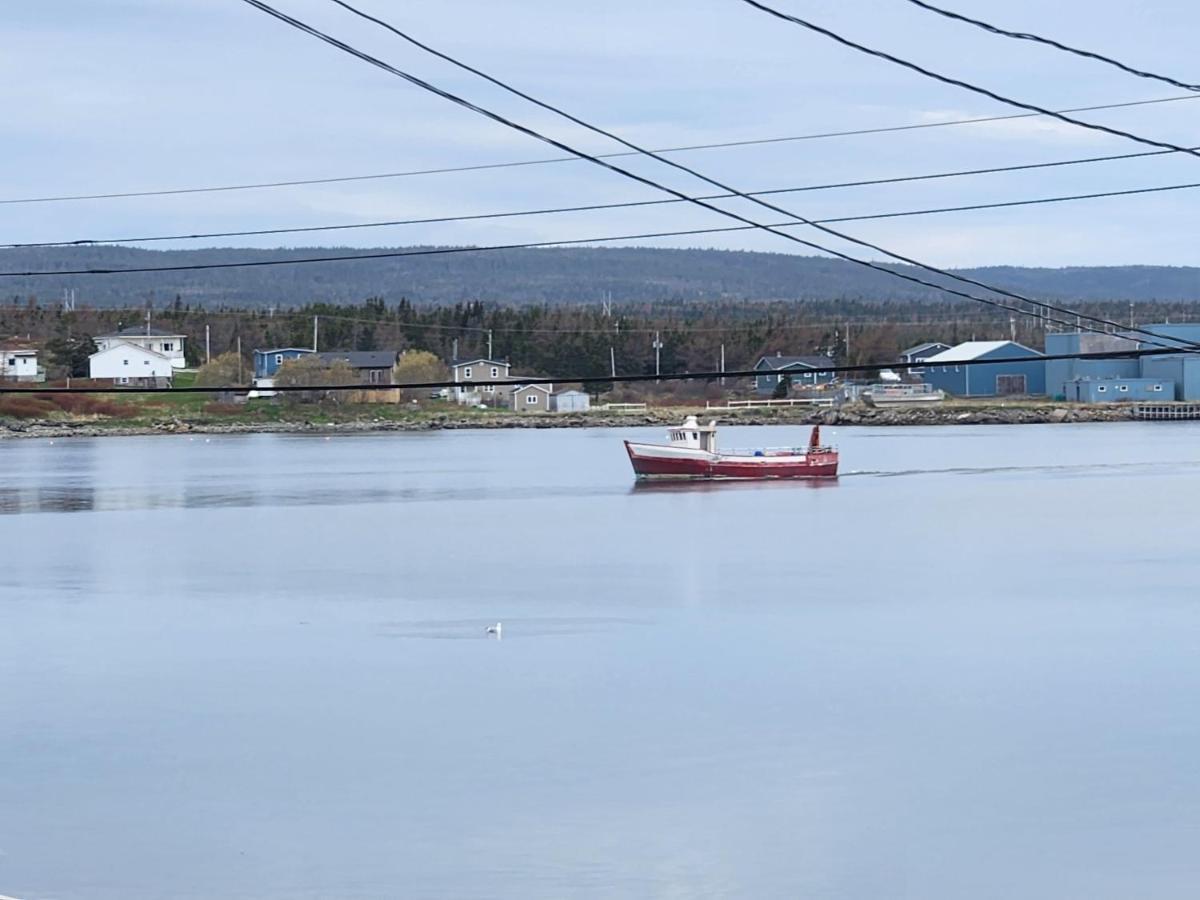 The Harbourside Inn Port Union Экстерьер фото